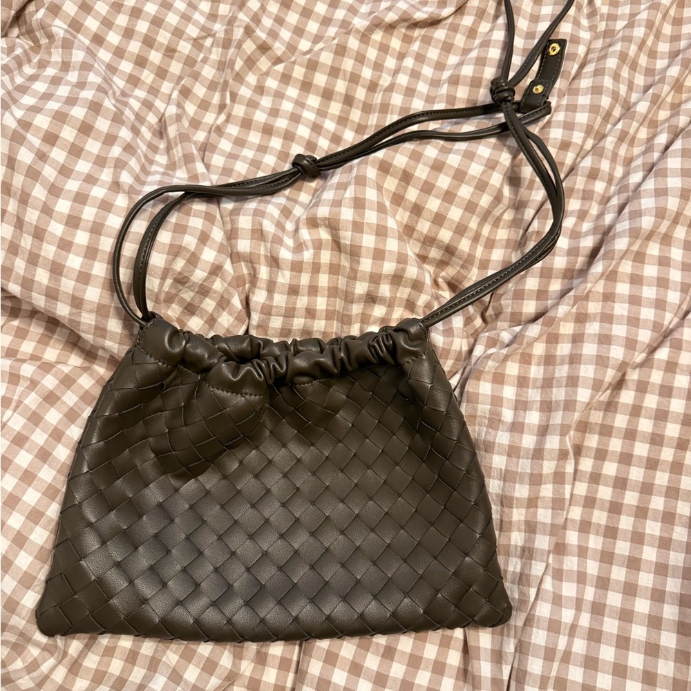 Bottega dust bag look alike woven bag green